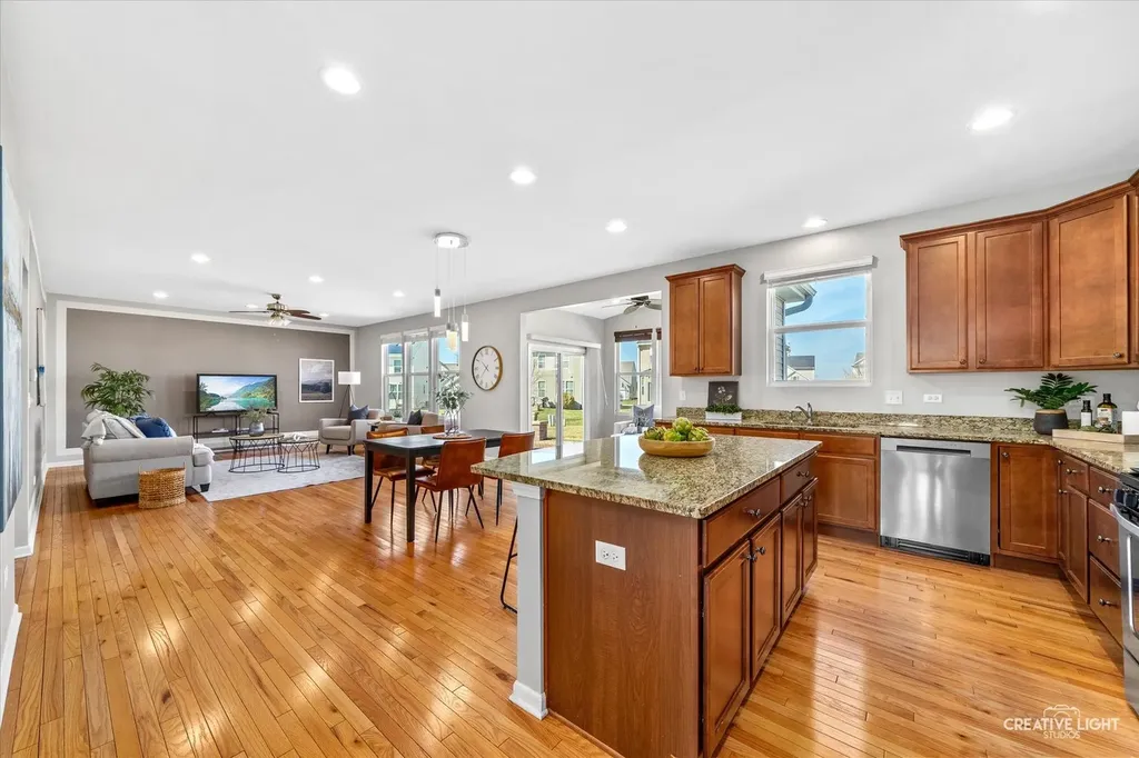 4319 Silver Bell Court Naperville IL 60564