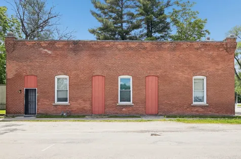 221 North Mitchell Street Braceville IL 60407