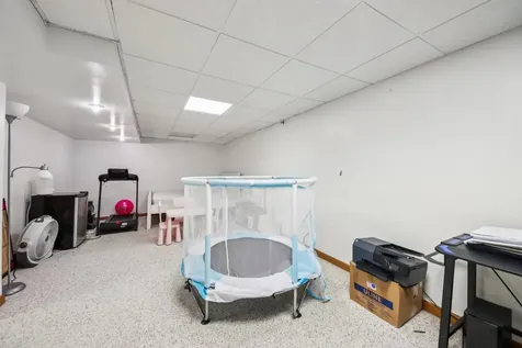 533 Rose Lane Bartlett IL 60103