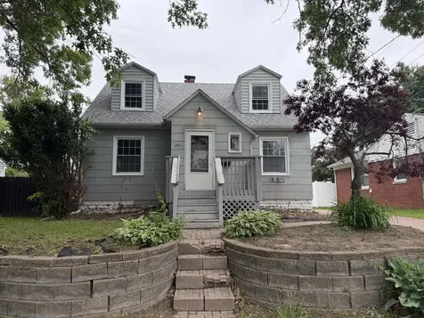 2811 25TH Avenue Rock Island IL 61201