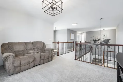 8512 Buckingham Road Joliet IL 60431
