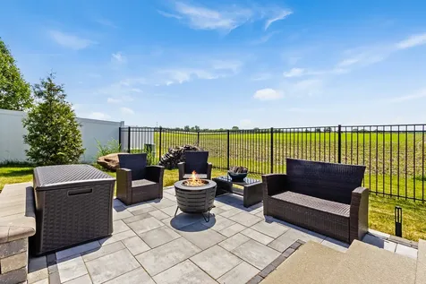 8512 Buckingham Road Joliet IL 60431