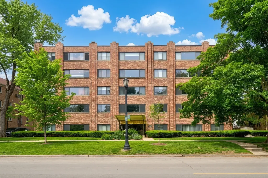 2300 Sherman Avenue Evanston IL 60201