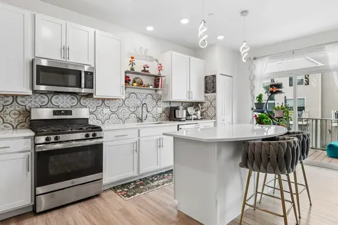 1731 Sager Way Batavia IL 60510