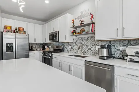 1731 Sager Way Batavia IL 60510