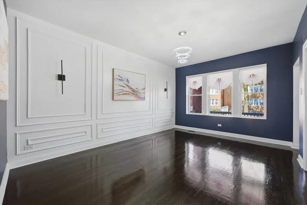 6341 South Francisco Avenue Chicago IL 60629