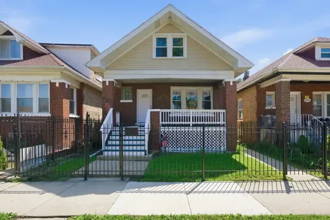 6341 South Francisco Avenue Chicago IL 60629