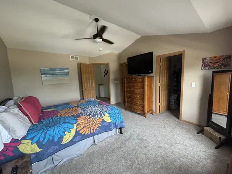 1523 Grand Drive Dekalb IL 60115
