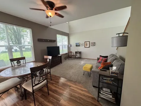 1523 Grand Drive Dekalb IL 60115