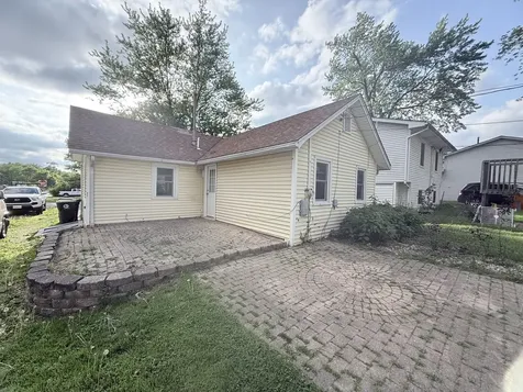 1431 Woodbine Drive Round Lake Beach IL 60073