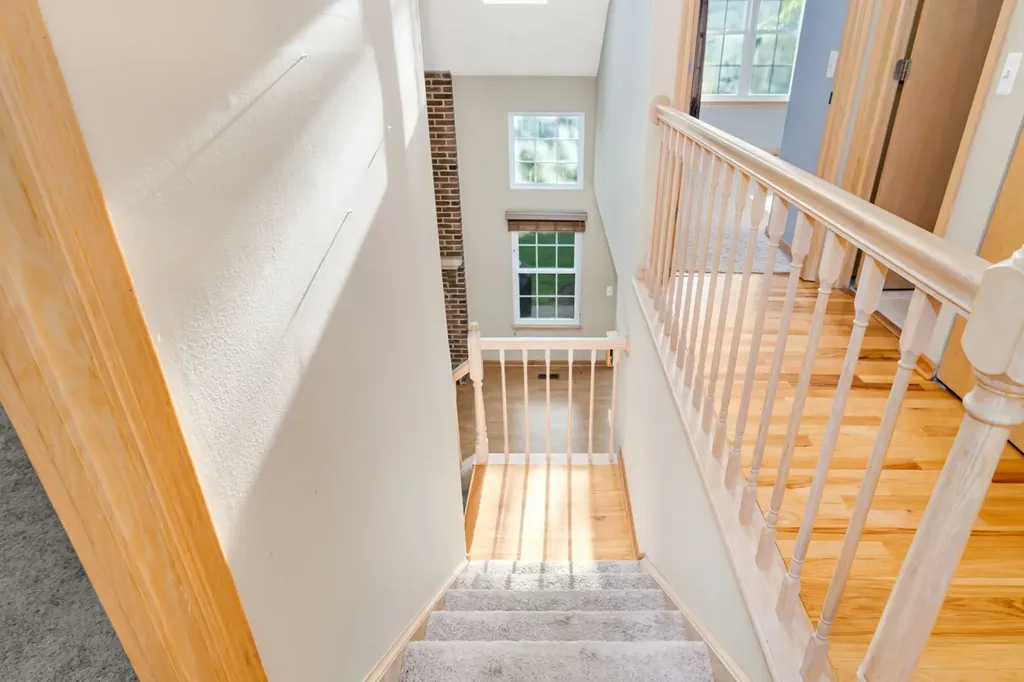 104 Thistle Court Schaumburg IL 60194