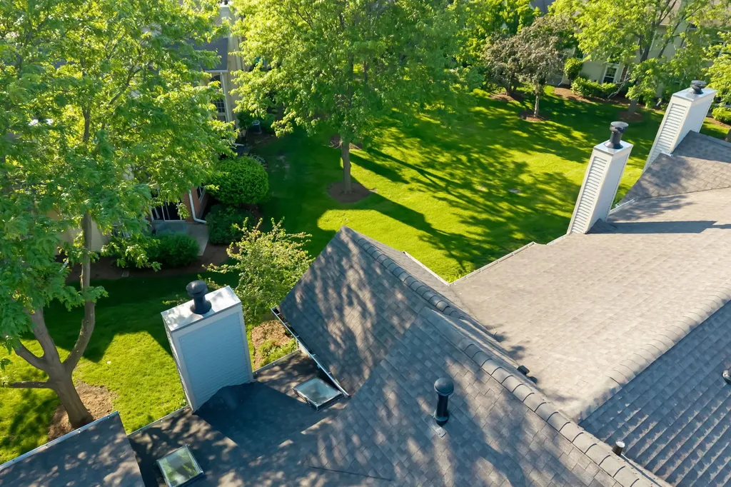 104 Thistle Court Schaumburg IL 60194