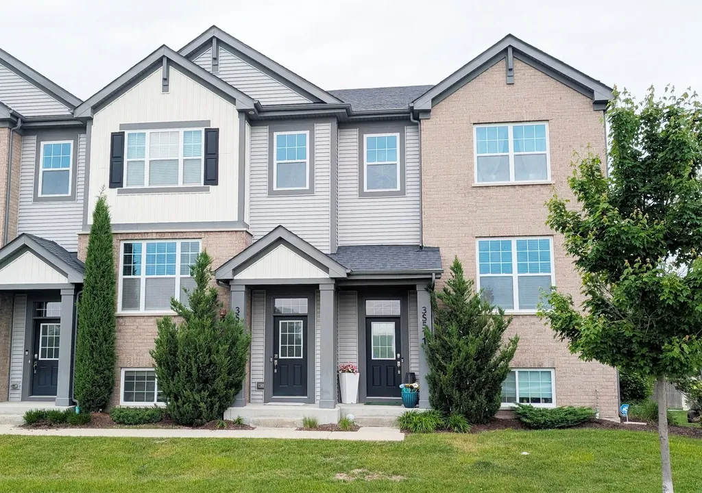3S513 Barkley Avenue Warrenville IL 60563