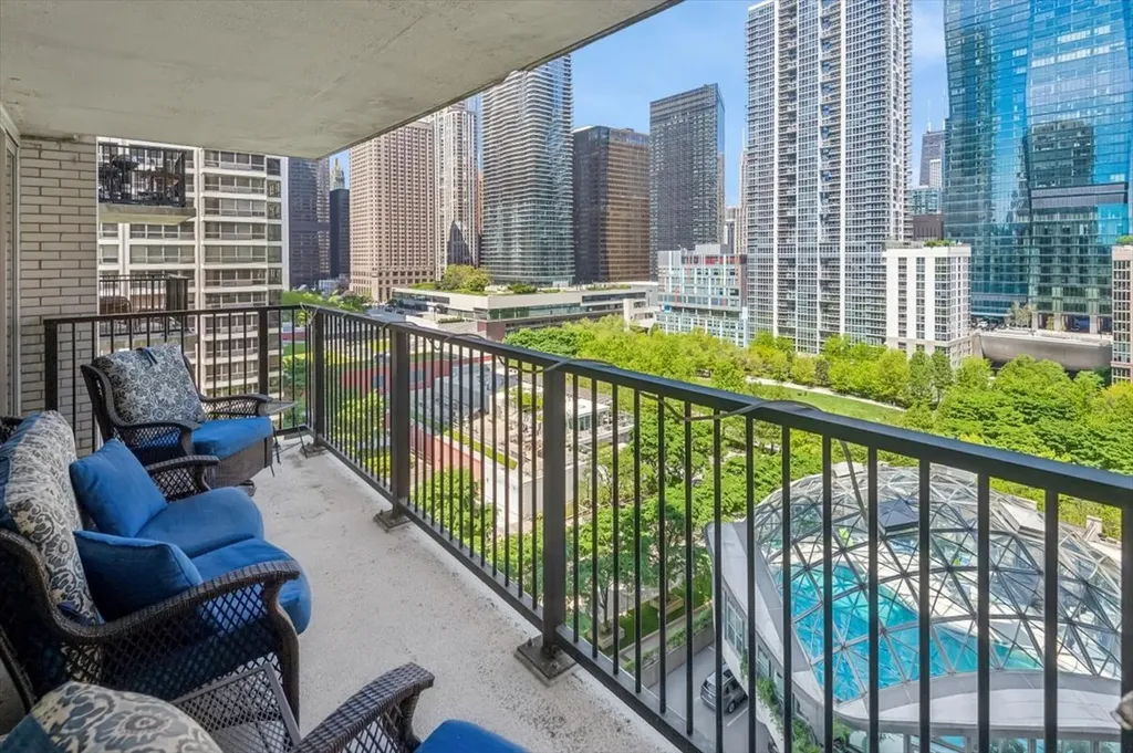 400 East Randolph Street Chicago IL 60601