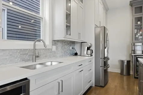 1310 Kenilworth Avenue Berwyn IL 60402
