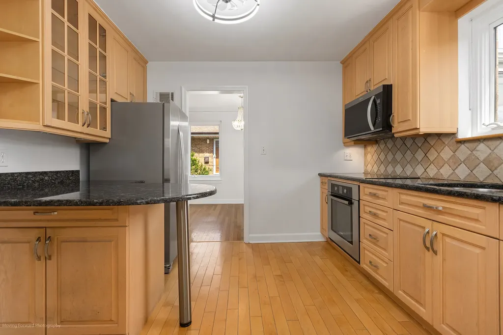 5129 Crain Street Skokie IL 60077