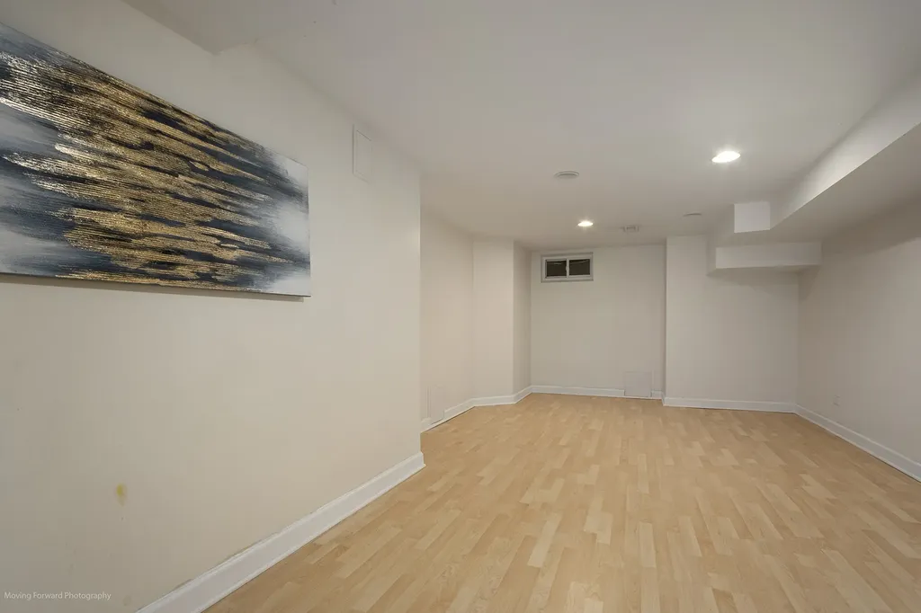 5129 Crain Street Skokie IL 60077