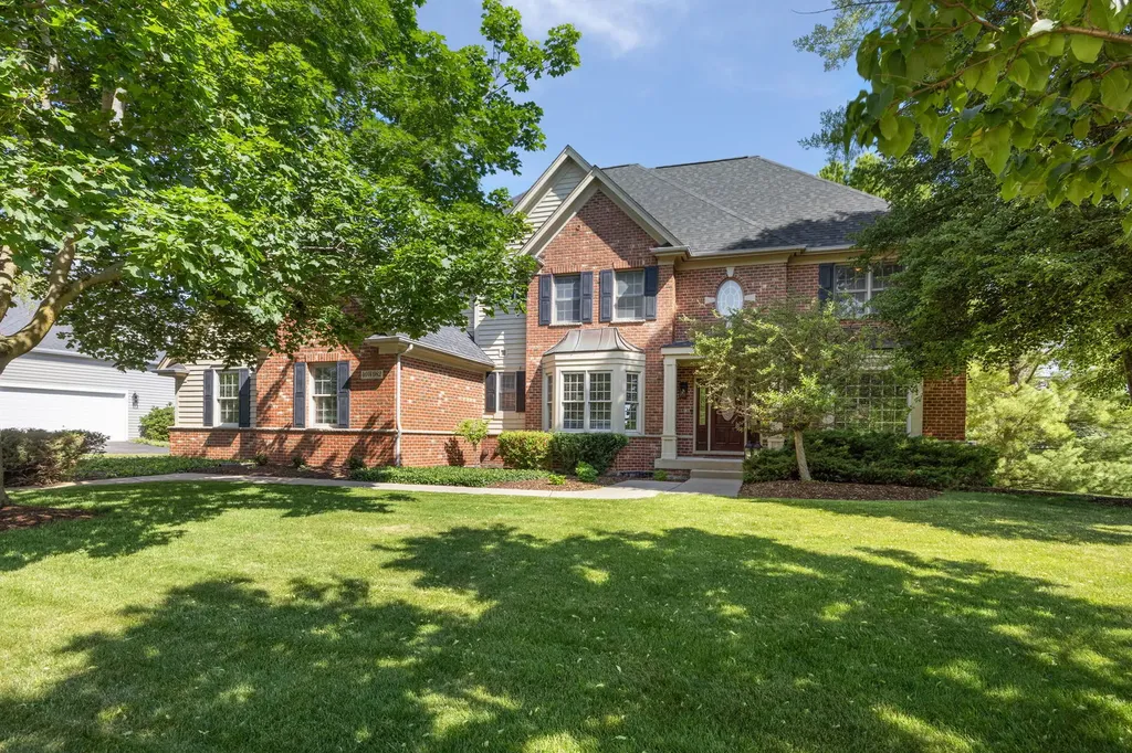 40W082 Fox Mill Boulevard St. Charles IL 60175