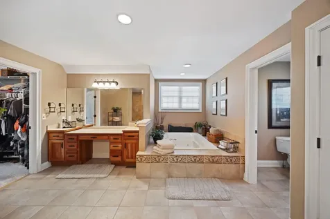 40W082 Fox Mill Boulevard St. Charles IL 60175