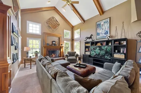40W082 Fox Mill Boulevard St. Charles IL 60175