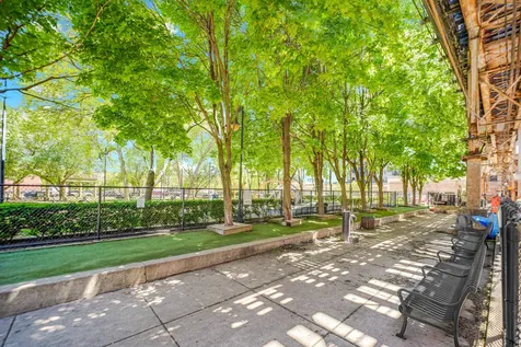 5 East 14th Place Chicago IL 60605