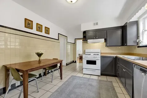 2640 North Hamlin Avenue Chicago IL 60647