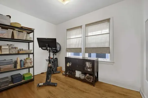 2640 North Hamlin Avenue Chicago IL 60647