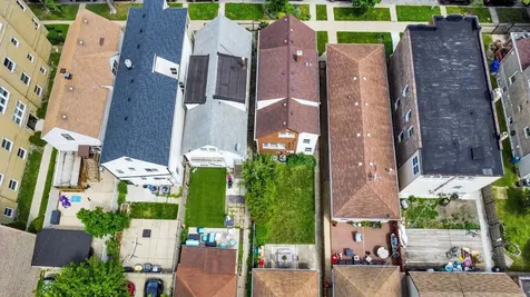 2640 North Hamlin Avenue Chicago IL 60647