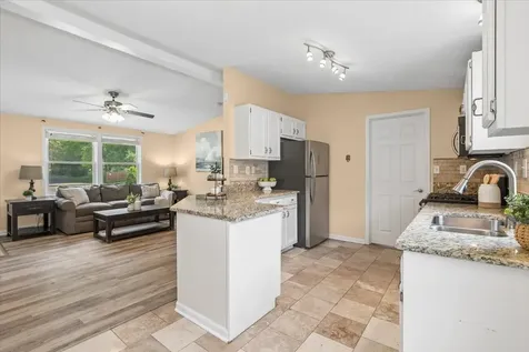 411 Highland Road Grayslake IL 60030