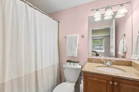 411 Highland Road Grayslake IL 60030