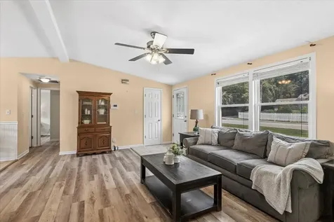 411 Highland Road Grayslake IL 60030