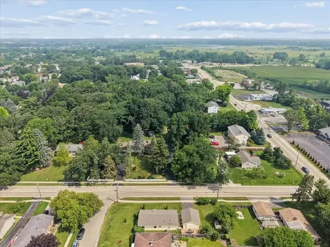 411 Highland Road Grayslake IL 60030