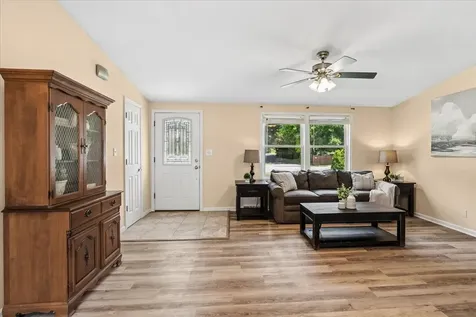 411 Highland Road Grayslake IL 60030
