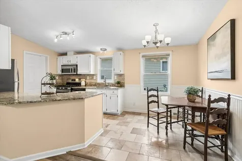 411 Highland Road Grayslake IL 60030