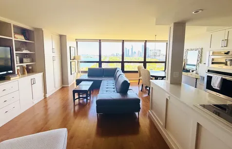 360 East Randolph Street Chicago IL 60601