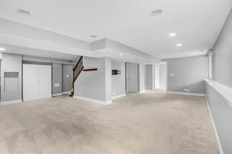 532 Rose Lane Bartlett IL 60103