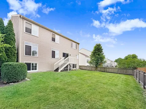 532 Rose Lane Bartlett IL 60103