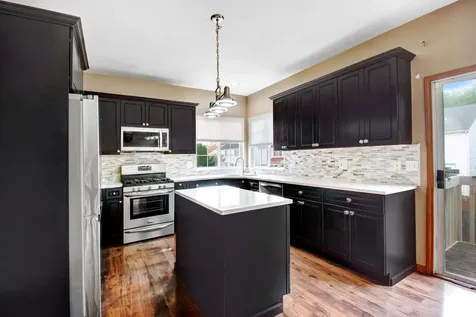 532 Rose Lane Bartlett IL 60103