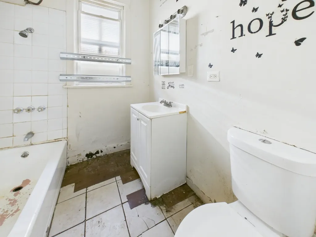 1327 West 72nd Place Chicago IL 60636