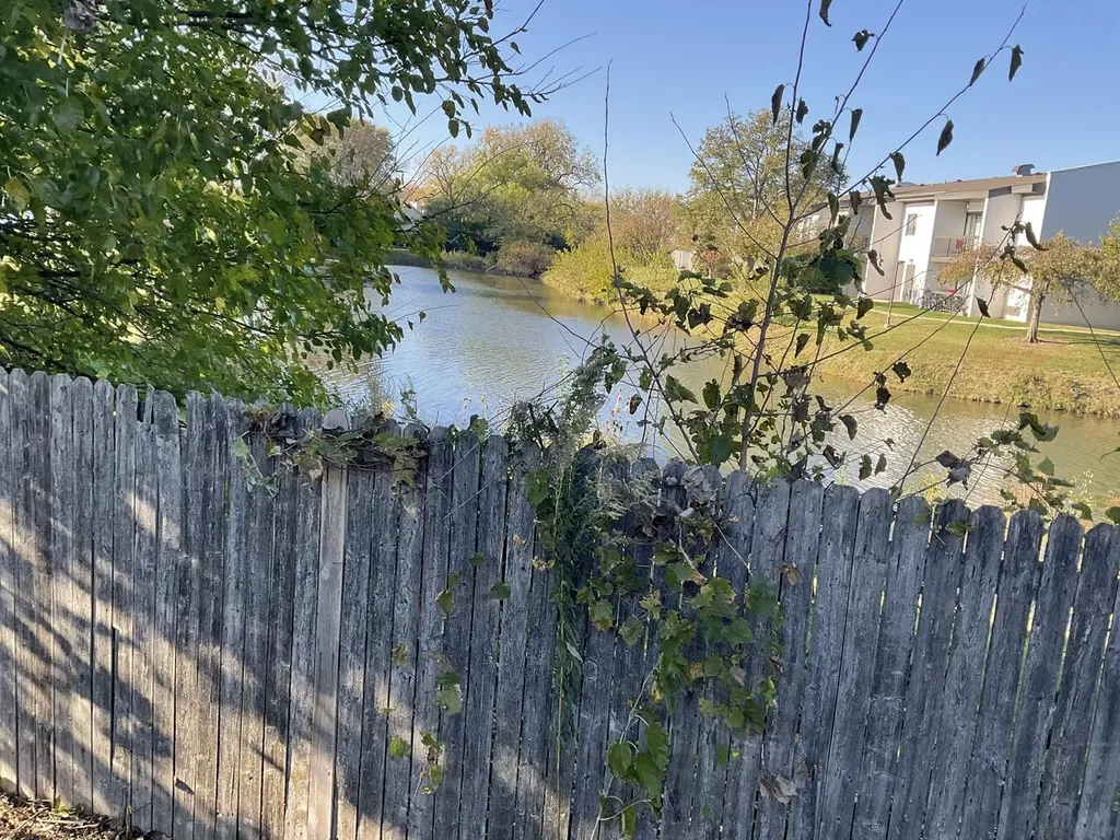 1066 Foxworth Boulevard Lombard IL 60148