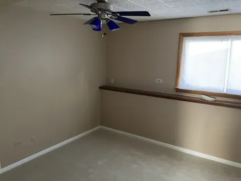 1066 Foxworth Boulevard Lombard IL 60148