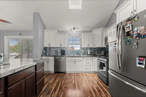 8036 Farmhouse Road Frankfort IL 60423