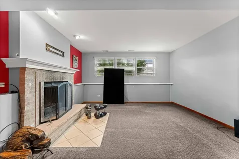 8036 Farmhouse Road Frankfort IL 60423
