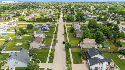 8036 Farmhouse Road Frankfort IL 60423