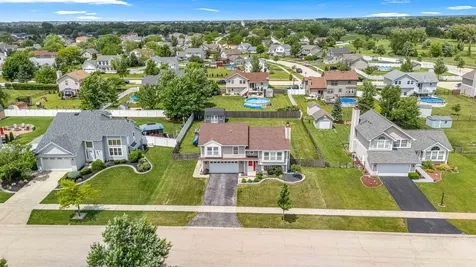 8036 Farmhouse Road Frankfort IL 60423