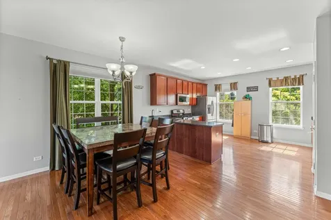 758 Lambert Lane Bartlett IL 60103