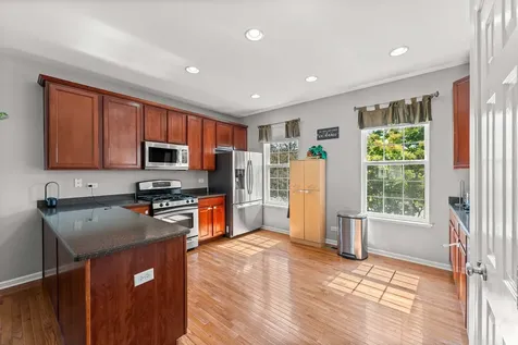 758 Lambert Lane Bartlett IL 60103