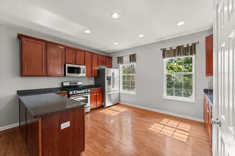 758 Lambert Lane Bartlett IL 60103