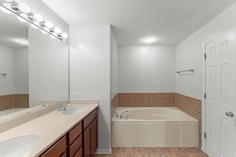 758 Lambert Lane Bartlett IL 60103