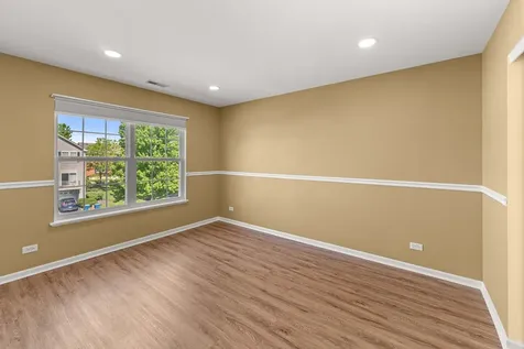 758 Lambert Lane Bartlett IL 60103